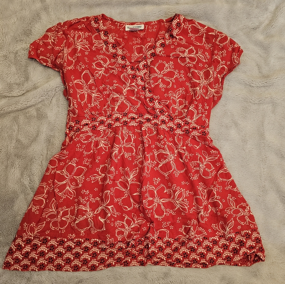 Motherhood Maternity Tie Back Shirt. Size L
